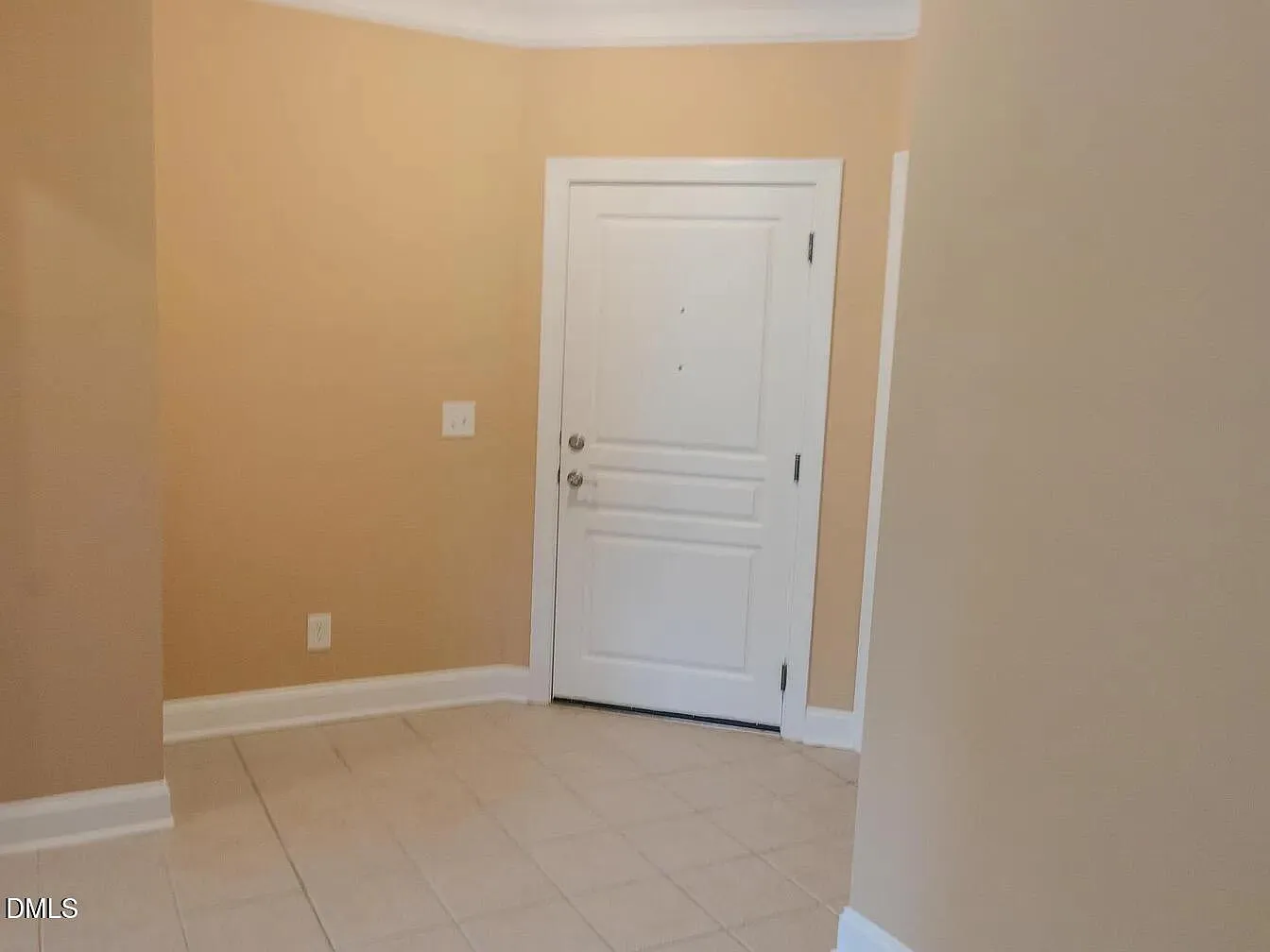 2 bed, 2.0 bath, $1,650 — Photo 2