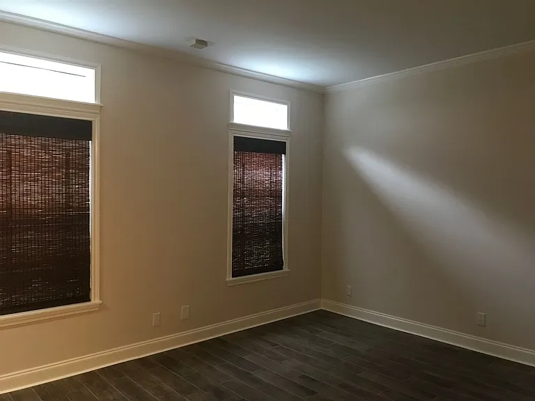 957 Bayou Trace Dr — Photo 3