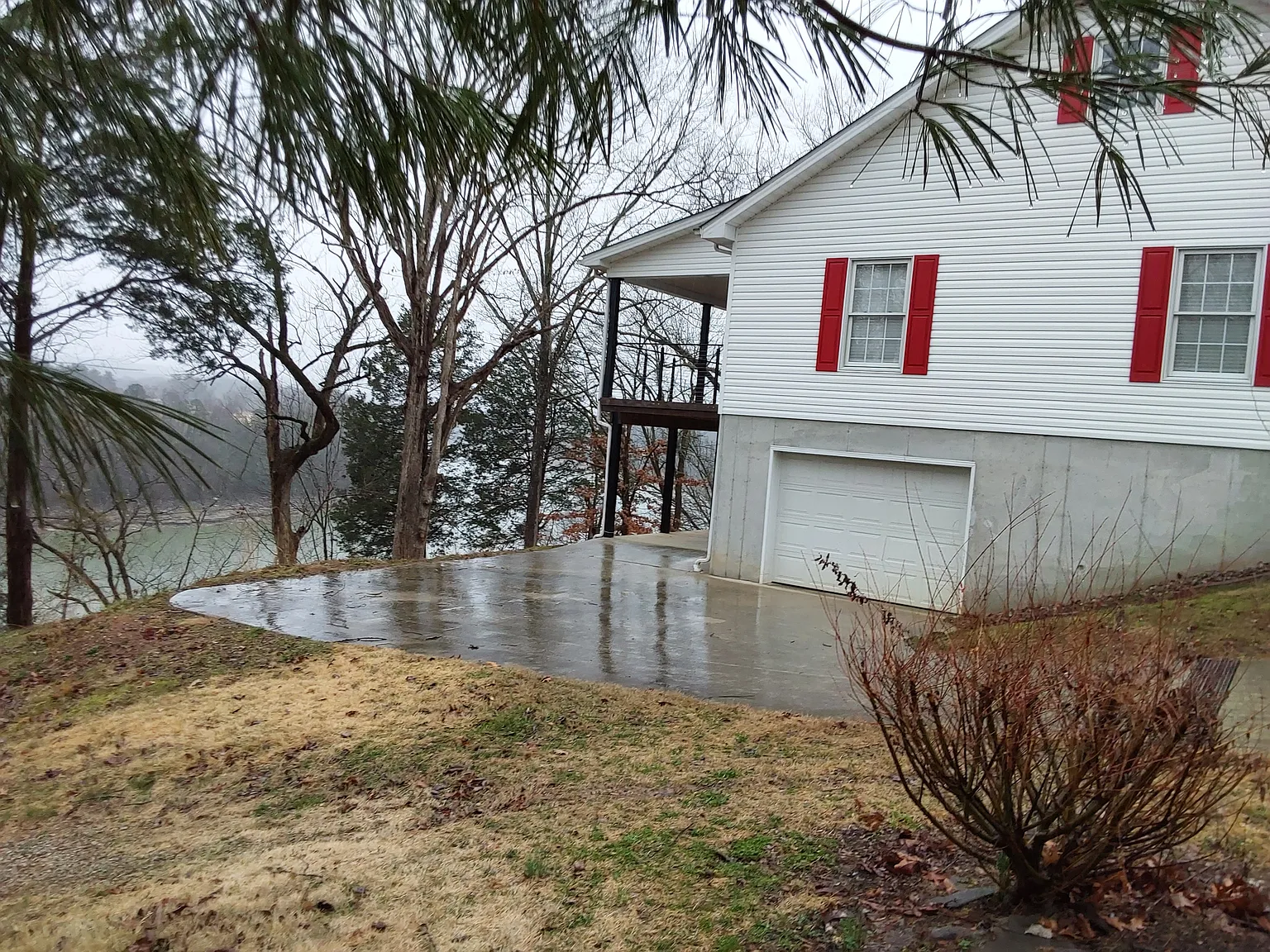 Twin Rivers Dr, Bronston — Photo 4