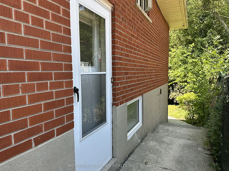 11 Alpaca Dr #A — Photo 2