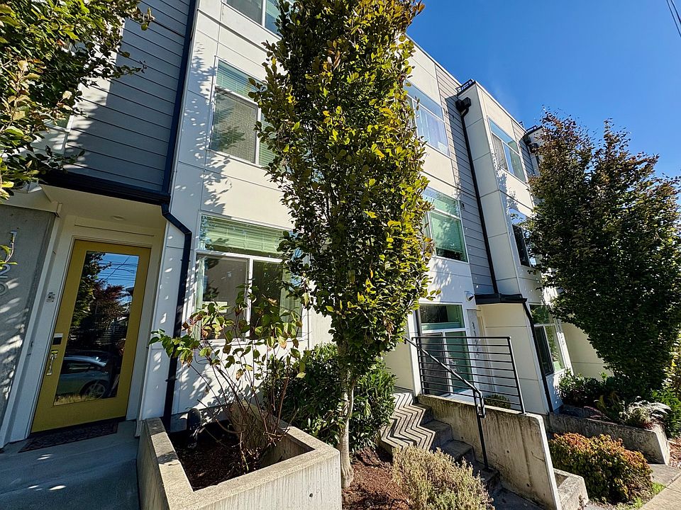 1st image of 1122 24th Ave S