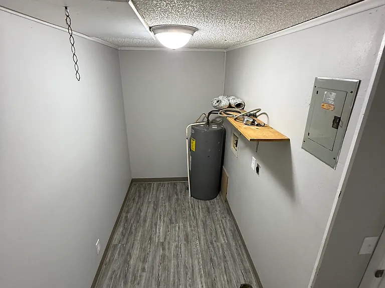 10-64 Hampshire Dr #42 — Photo 7