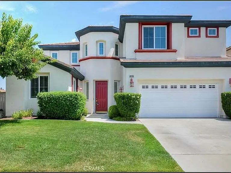 45256 Chateau Ct — Photo 1