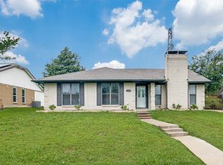 1617 Golden Grove Dr, Mesquite, TX 75149