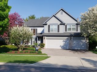 1735 Nicholson Dr, Hoffman Estates, IL 60192