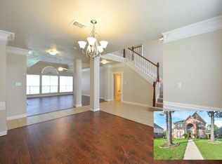 18310 Memorial Estates Dr, Spring, TX 77379