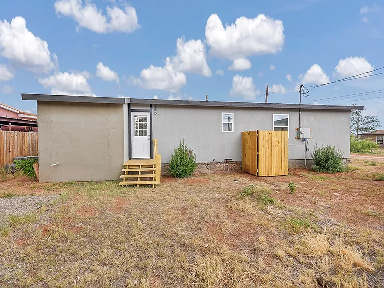 3712 Amelia Dr — Photo 23