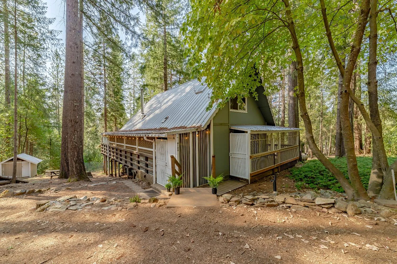 9100 Cedar Cir photo 1