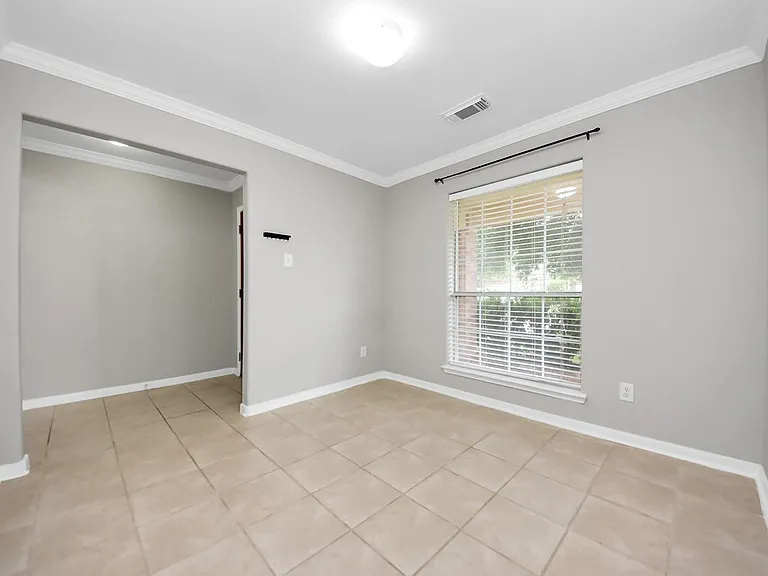 26526 Marble Point Ln — Photo 5