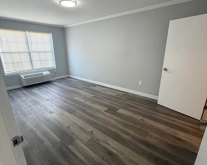 188 Lafayette St #101 — Photo 6