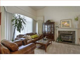 4th image of 18674 Loree Ave