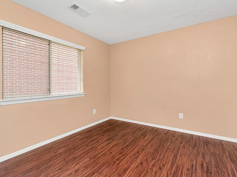 8506 Chancellorsville Ln — Photo 33