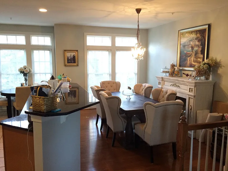 816 W Glebe Rd — Photo 2