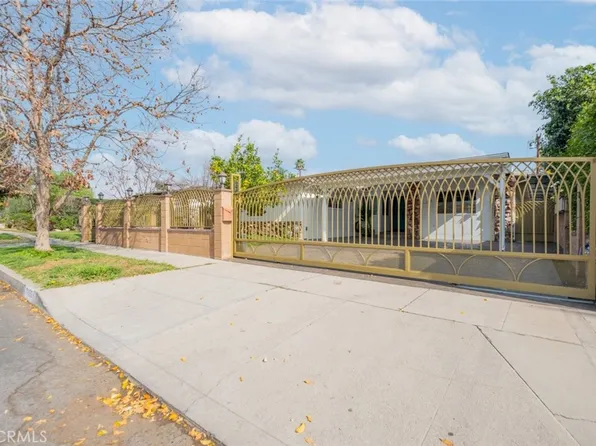 7022 Mammoth Ave, Van Nuys, CA 91405