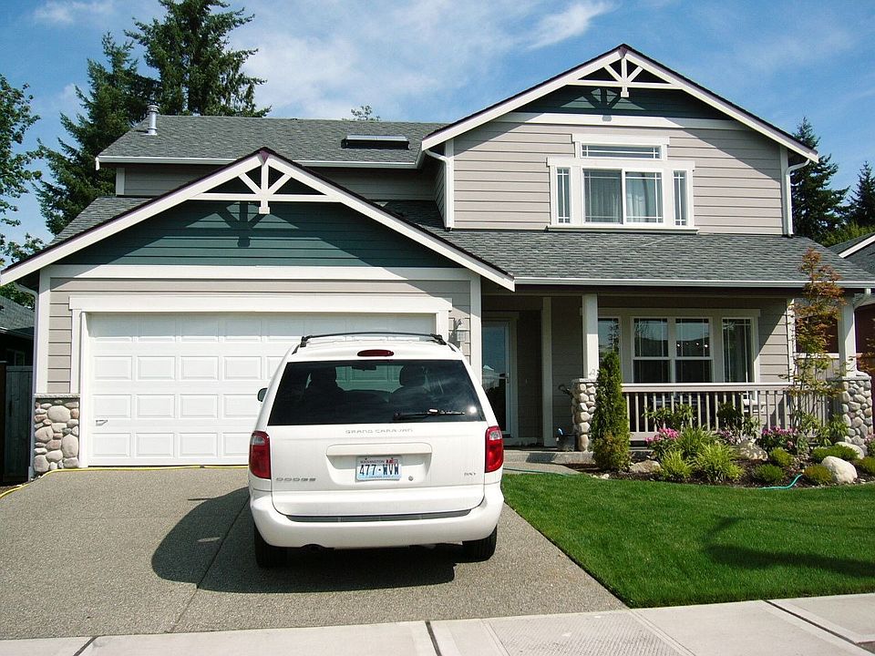 4400 Kapalea Way SE (Front view)