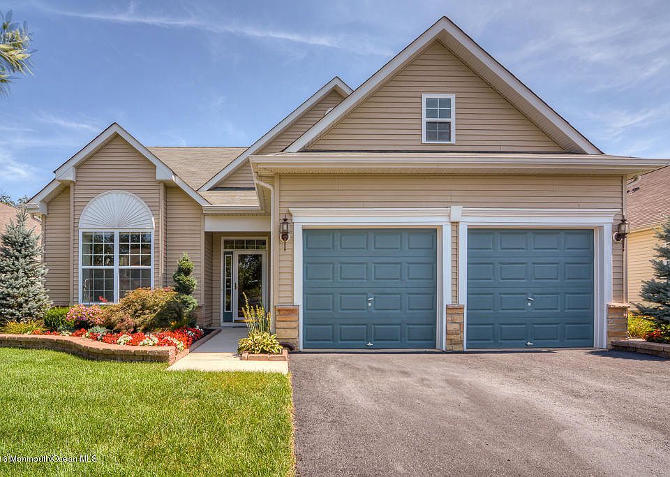 1st image of 19 Enclave Blvd