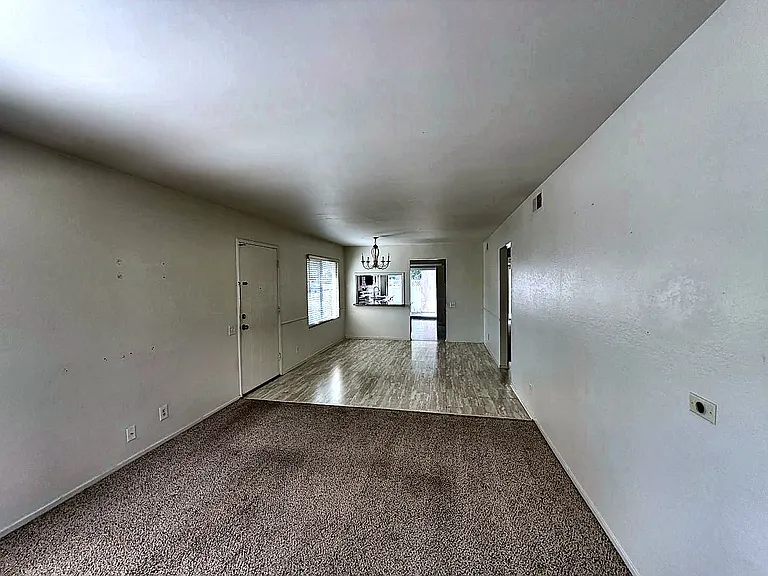 1598 Gatewood Ct — Photo 5