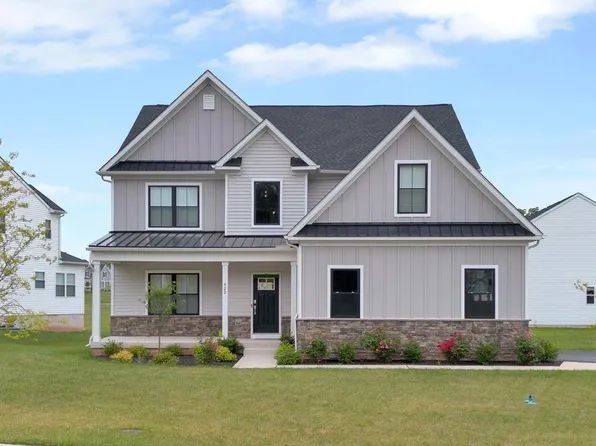 422 Emerald Ct, Spring City, PA 19475