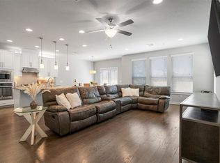 207 Bridgeford Dr #16, Austin, TX 78745