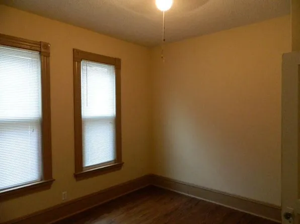 1007 17th St, Rock Island, IL 61201