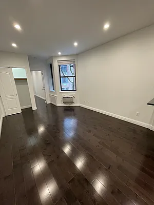 Rented by CNYC Apartments | media 37