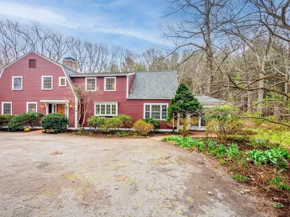134 Sandy Pond Rd, Lincoln, MA 01773