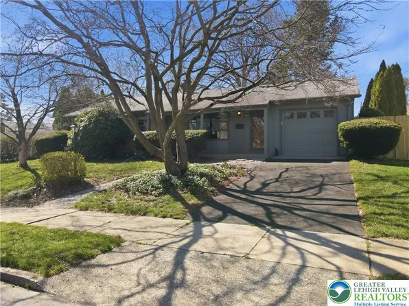 1621 Lenox Ave, Bethlehem, PA 18018