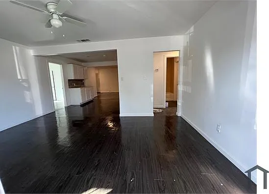 7820 Corina Dr — Photo 28