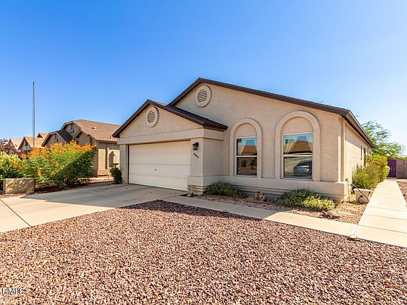 4th image of 8666 N 108th Ln