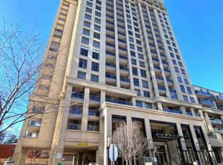 18 Kenaston Gdns #608, Toronto, ON M2K 3C7