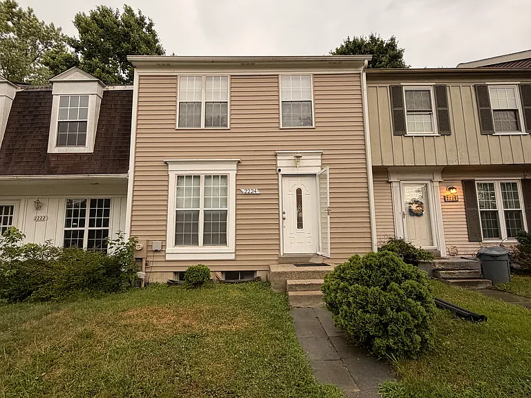 2224 Prince Of Wales Ct #2 — Photo 1