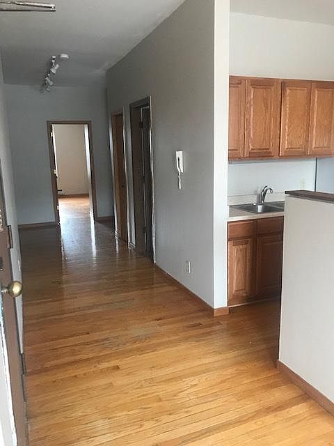 2nd image of 816 10th St S #11