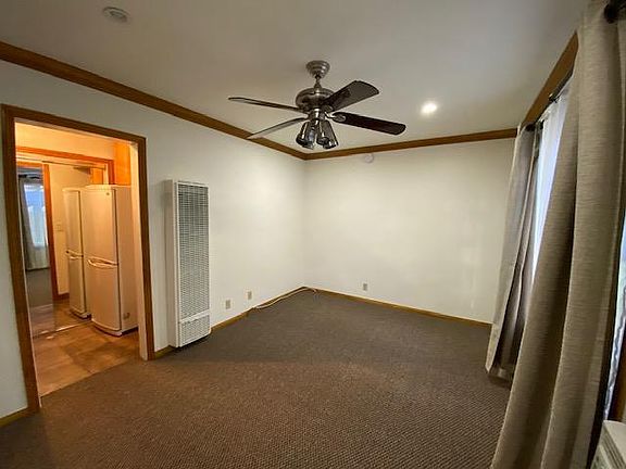 5th image of 1330 S Barrington Ave APT 2