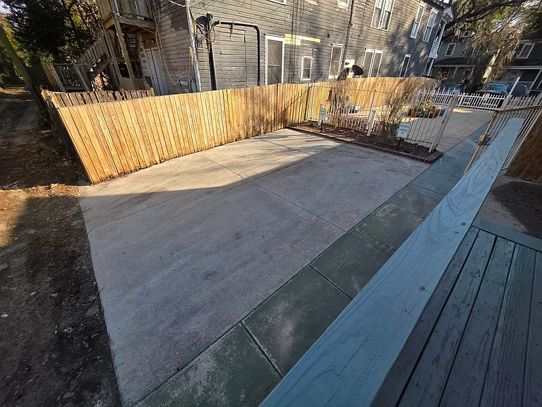 1102 E. 33rd St — Photo 3