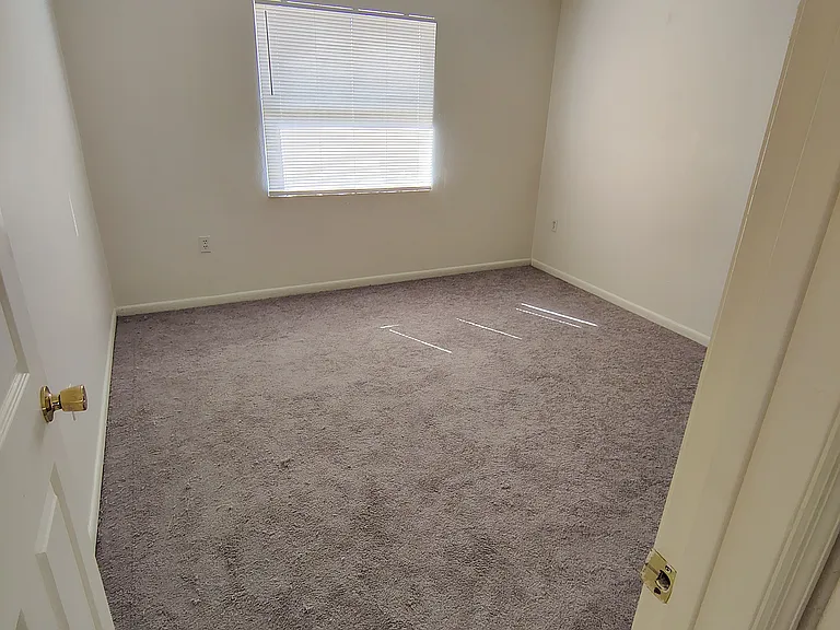 6440 Main St #15 — Photo 9