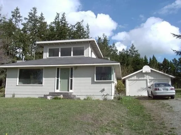 2904 Taylor Rd, Oak Harbor, WA 98277