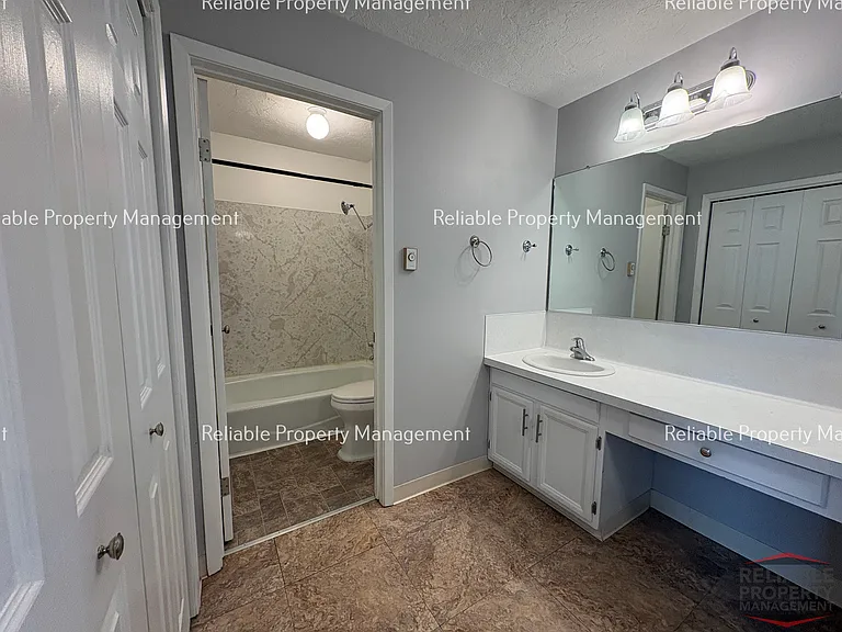 255 E Main St #22 — Photo 9