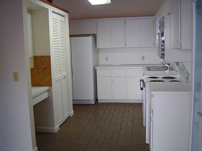 2nd image of 9075 SW 78th Ct