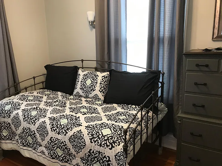 Bedroom #3 single bed