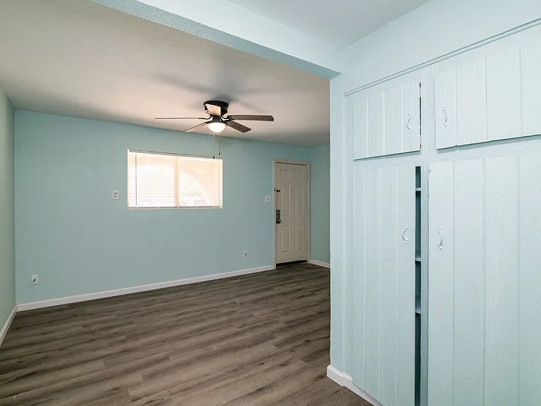 811 S Mesquite St #1-12 — Photo 9