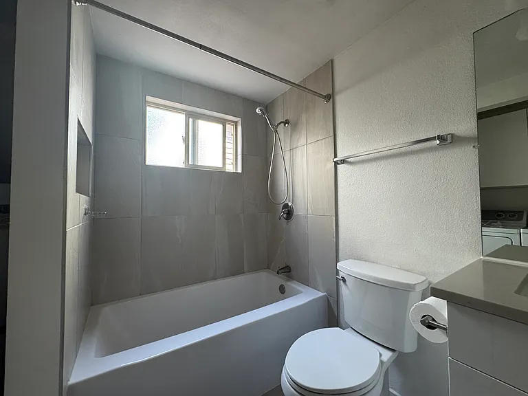 1138 N 91st St #A — Photo 26