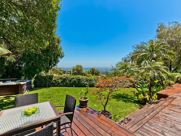1414 Summitridge Dr — Photo 42