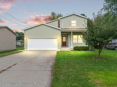 213 High St, Grand Ledge, MI, 48837