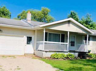 38 Meadow Ln, Newark, OH 43056