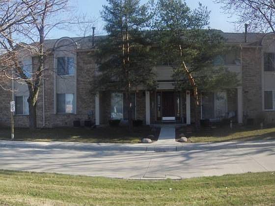 1st image of 2035 E Franklin Dr