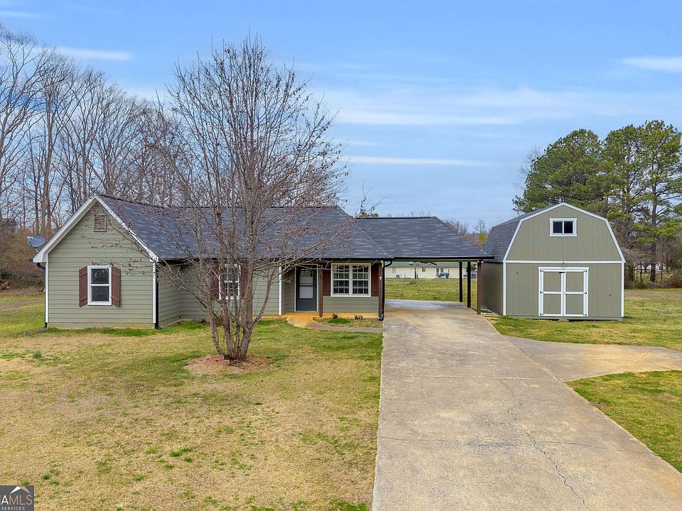 1st image of 40 Jennifer Ln