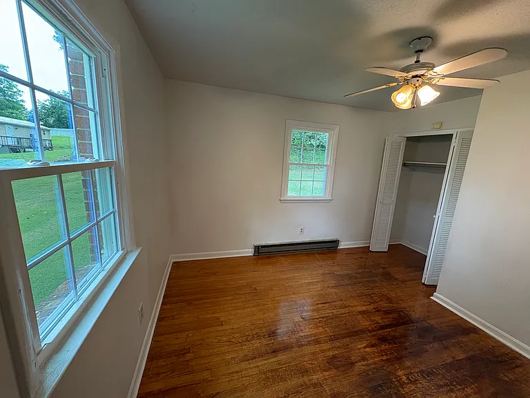 7003 Penndale Dr — Photo 8