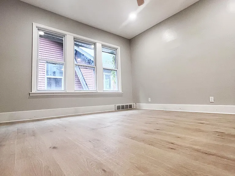 5133 Whitfield St #2 — Photo 9
