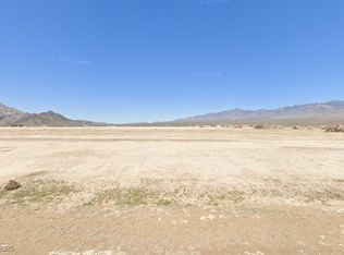 830 W Glacier Ln, Pahrump, NV 89060
