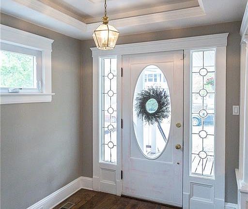 4th image of 1284 Cranford Ave